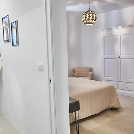 Equorum Prospectus 1 - Centro - Ostuni