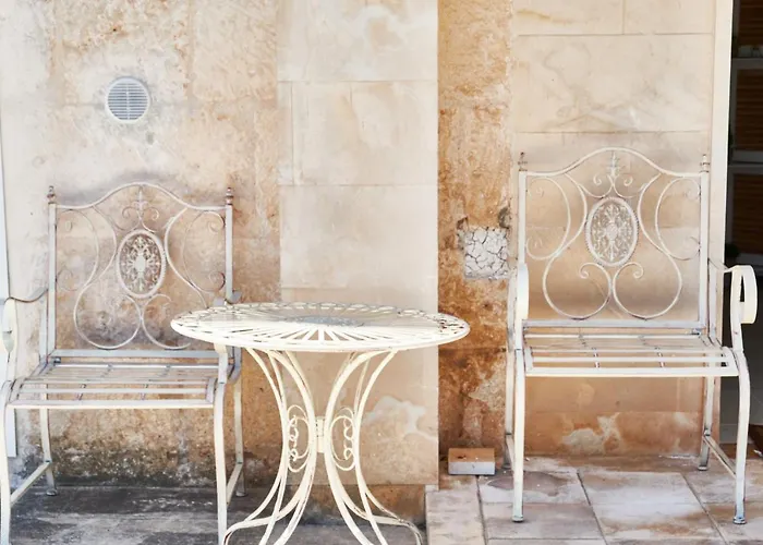 Equorum Prospectus 1 - Centro - *